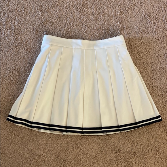 Aritzia Skirts Aritzia White Tennis Skirt Like New Poshmark